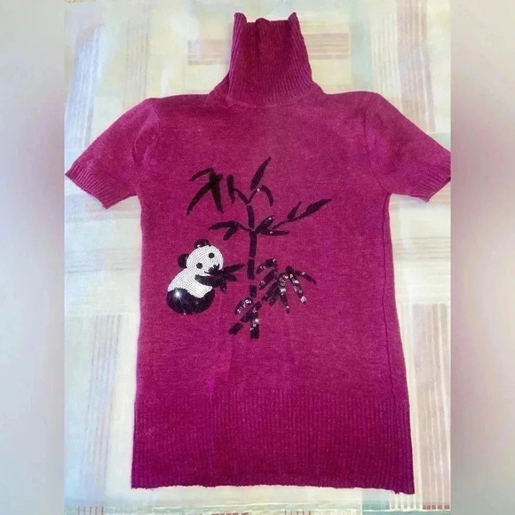 Cute Panda  🐼 sweater for girls - Picture 1 of 5